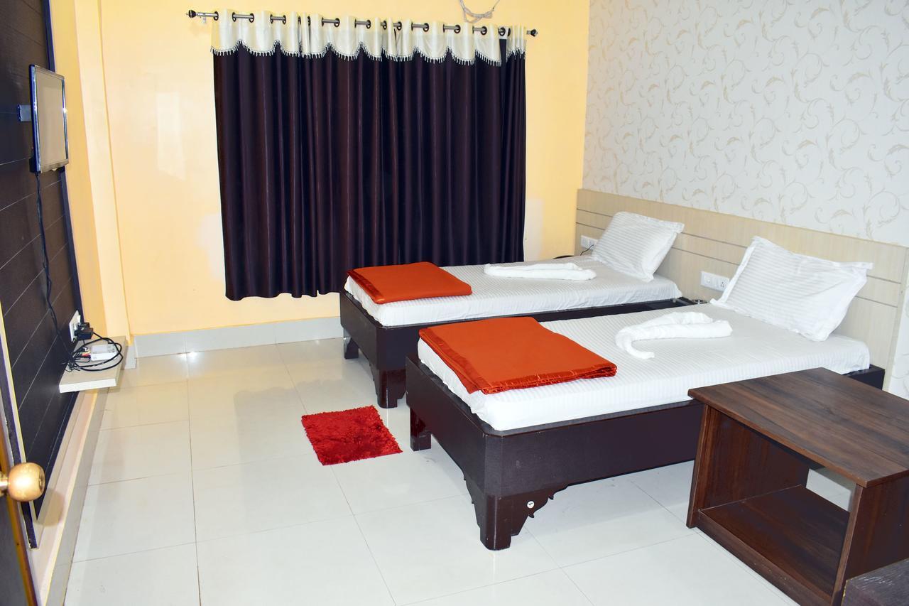 Hotel Triveni Balangir Luaran gambar