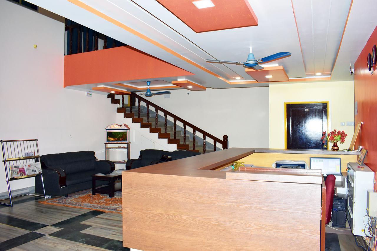 Hotel Triveni Balangir Luaran gambar